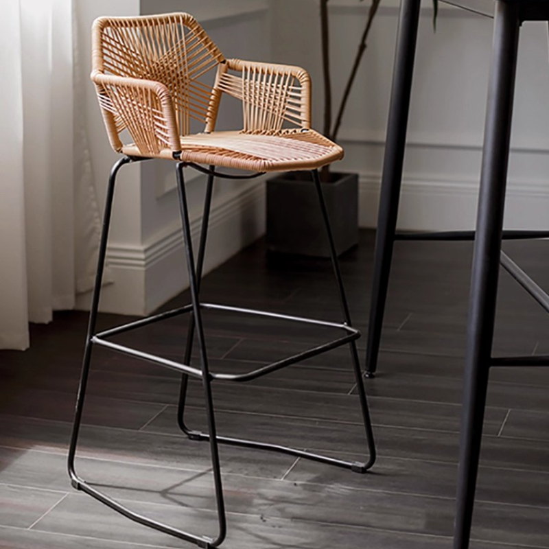 Scandinavian Rattan Bar Stool  - Home Bar Seating recension och pris