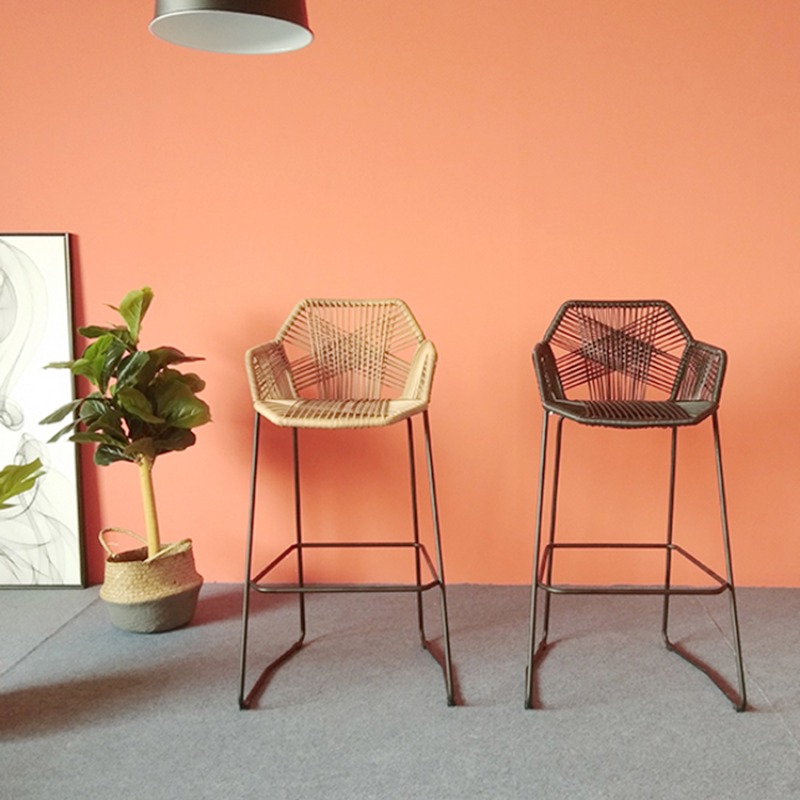 Scandinavian Rattan Bar Stool  - Home Bar Seating recension och pris