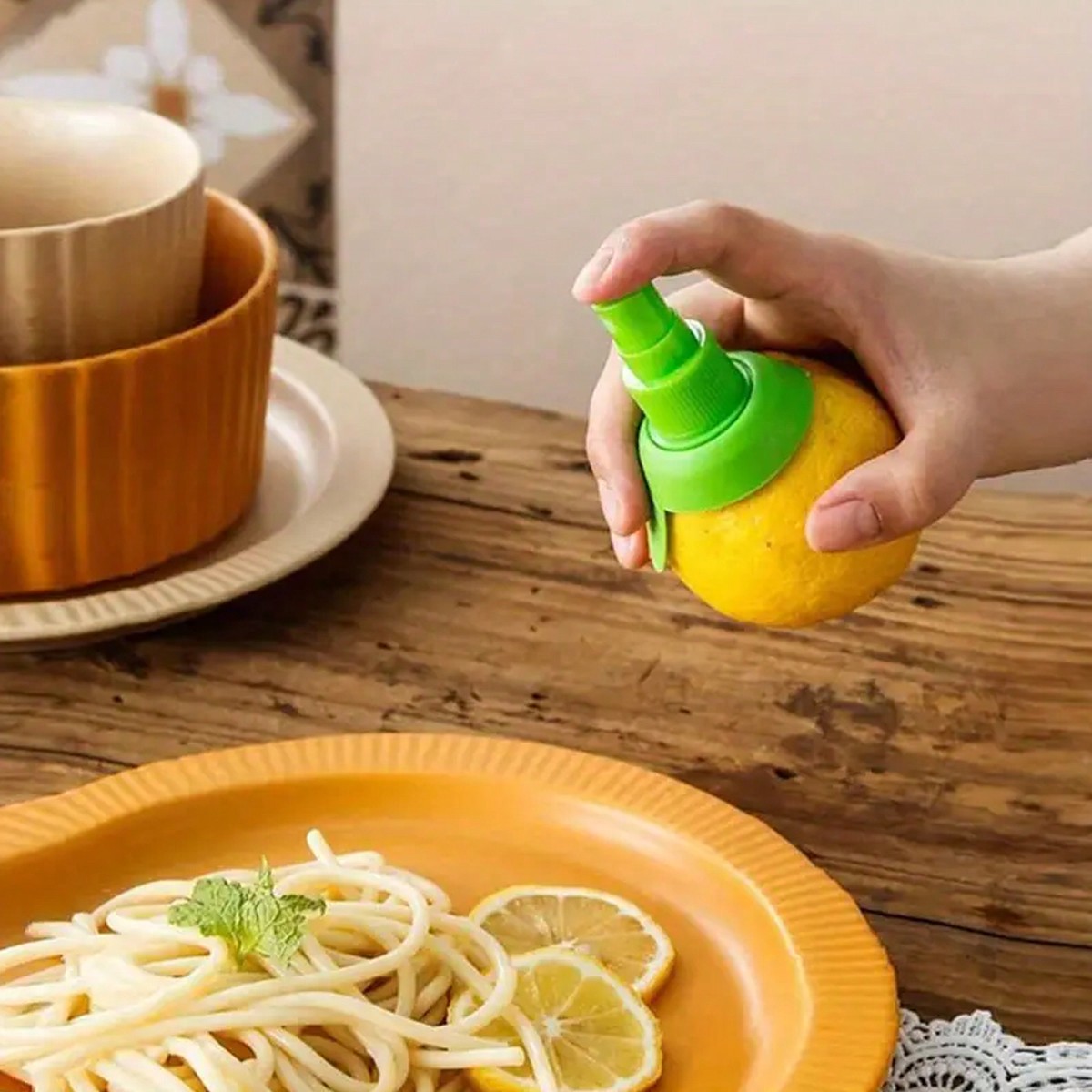 1pc, Mini Lemon Juice Squeezer - Citrus Juicer Bar recension och pris